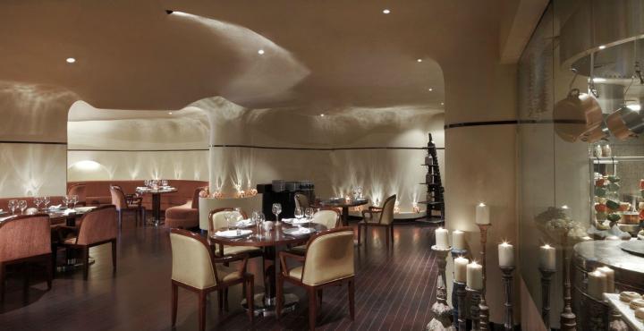 Jaipur Marriott Hotel מראה חיצוני תמונה The interior of the restaurant