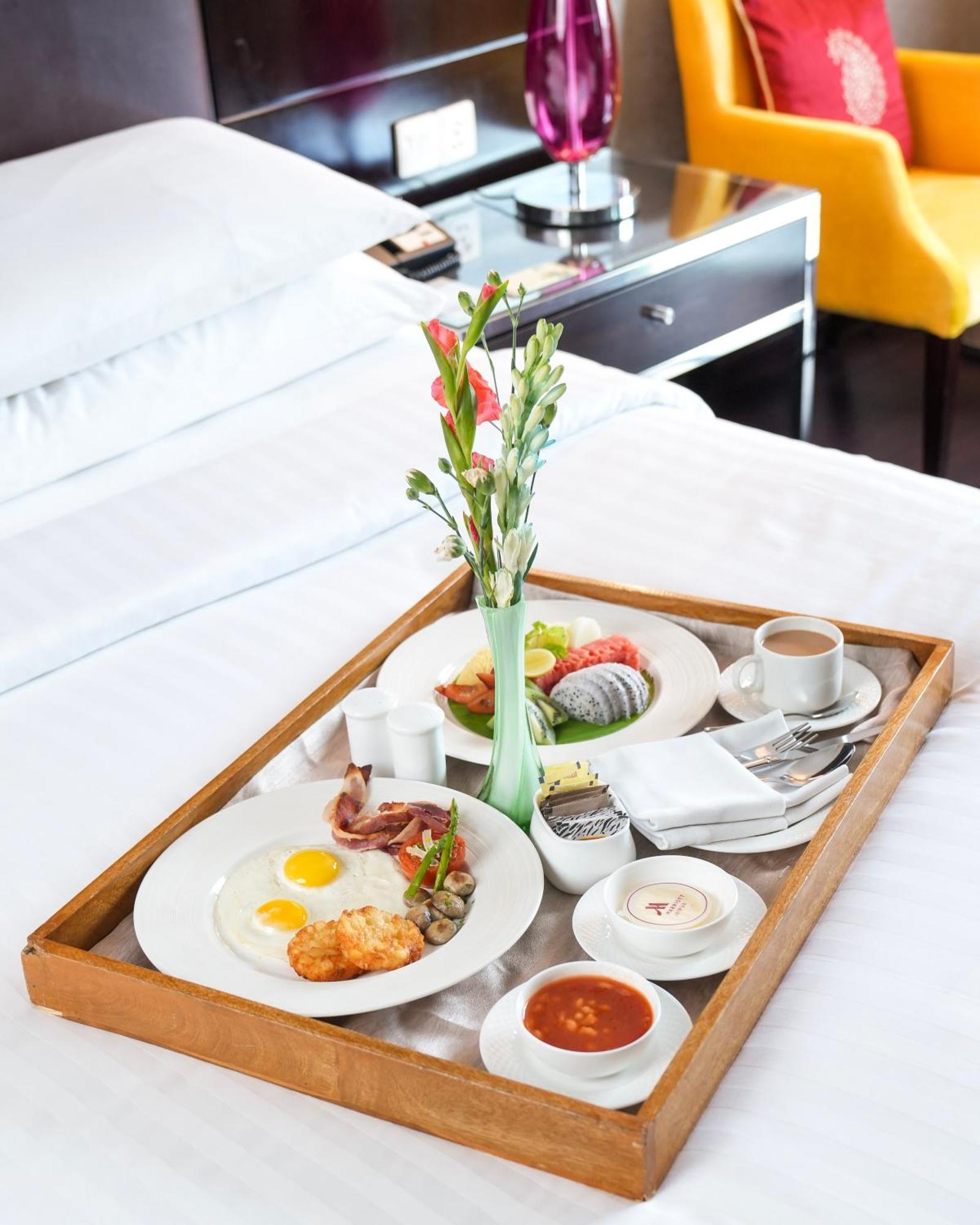 Jaipur Marriott Hotel מראה חיצוני תמונה Room service breakfast