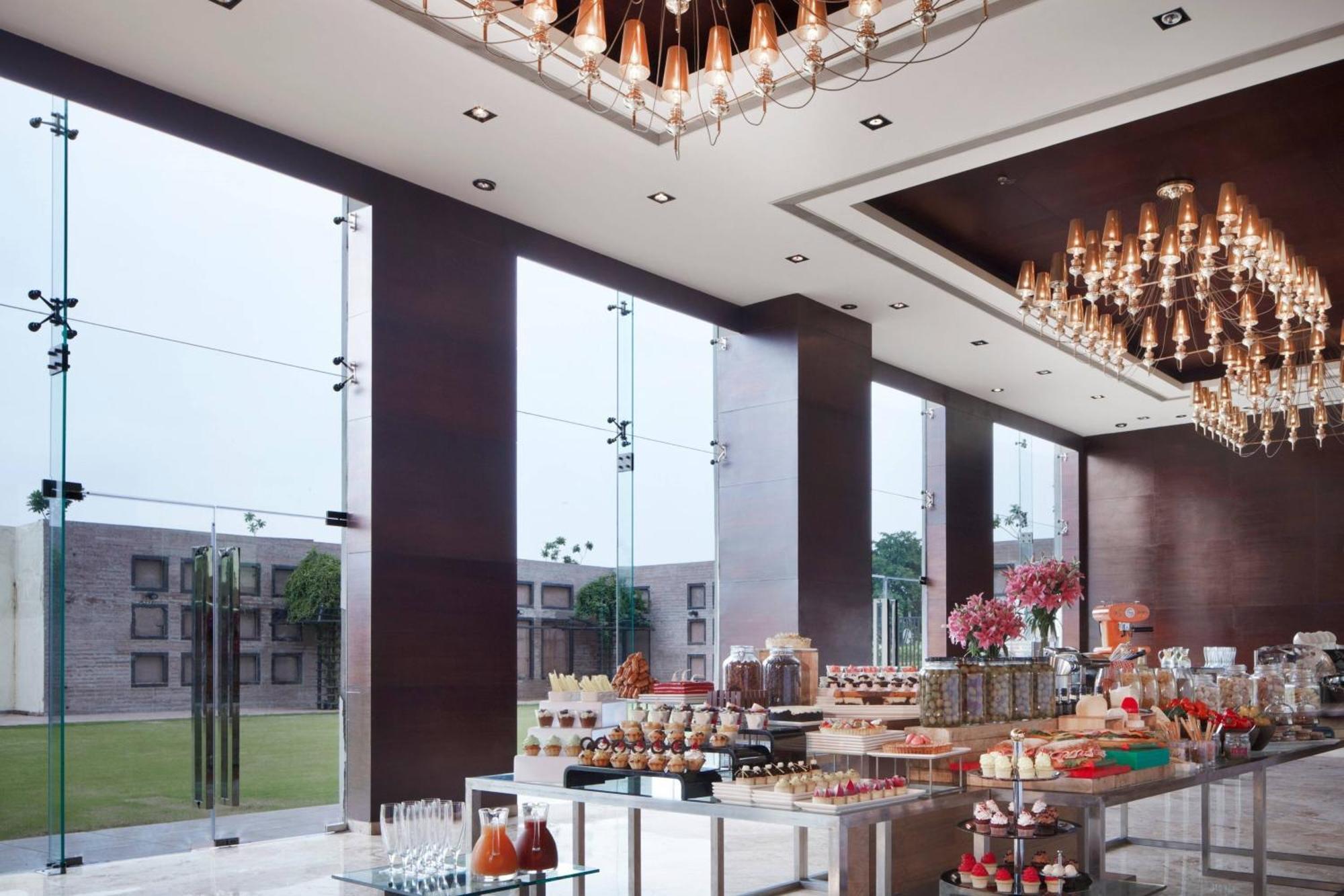 Jaipur Marriott Hotel מראה חיצוני תמונה The lobby