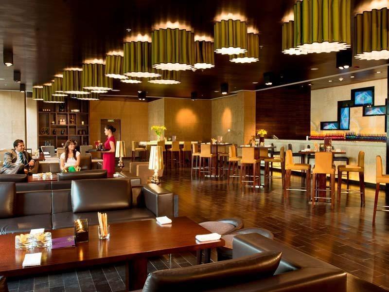 Jaipur Marriott Hotel מראה חיצוני תמונה The lounge at the airport